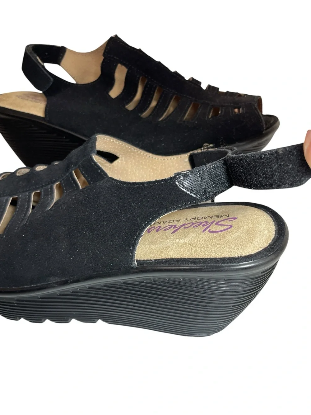 Skechers parallel trapezoid